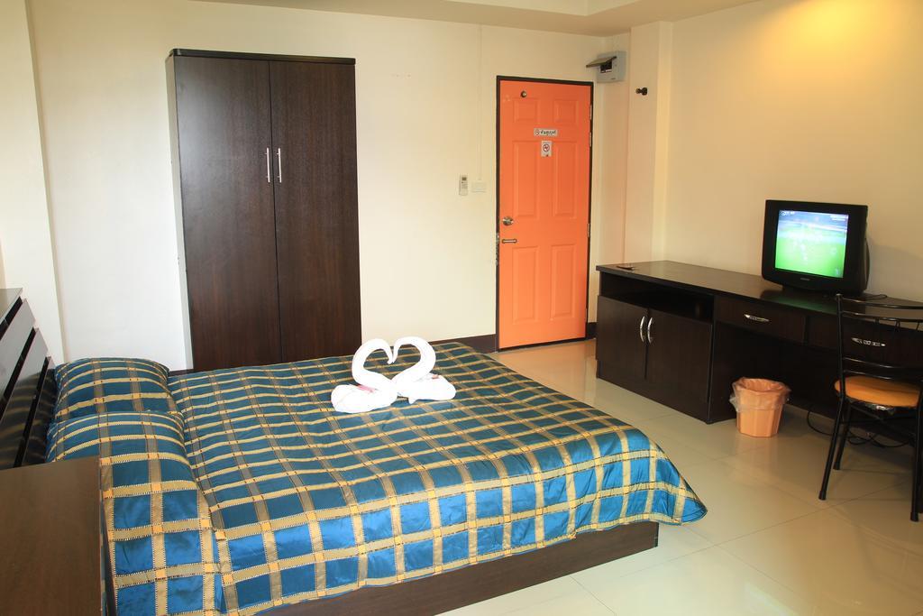 Nan Sabaidee Hotel Room photo