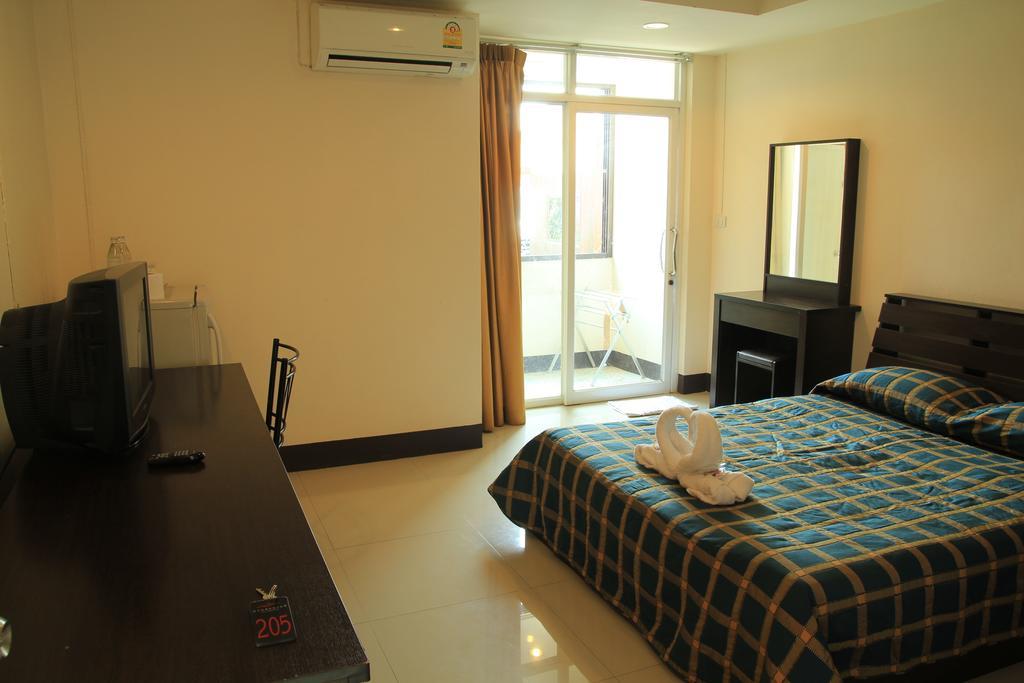 Nan Sabaidee Hotel Room photo