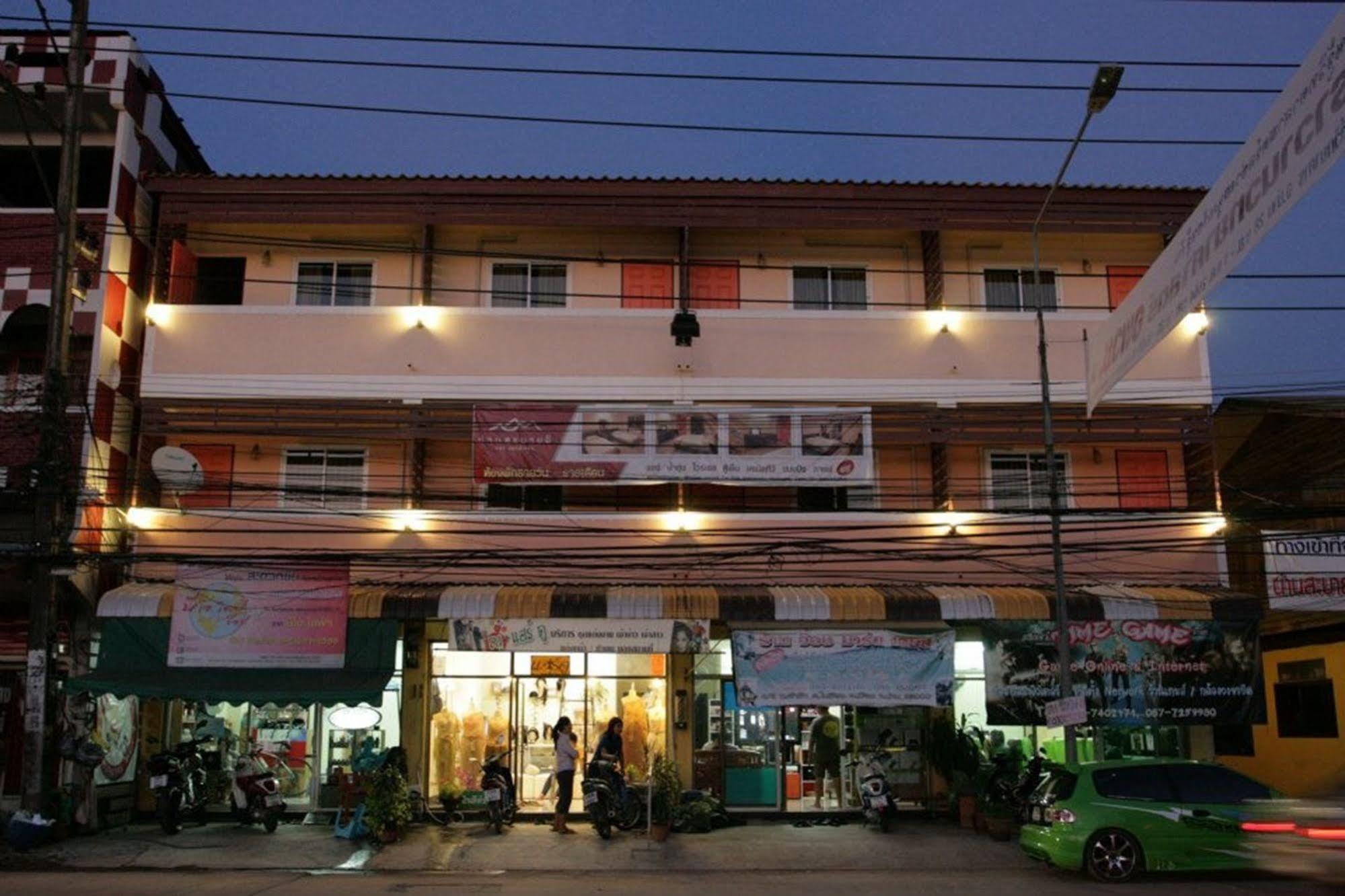 Nan Sabaidee Hotel Exterior photo